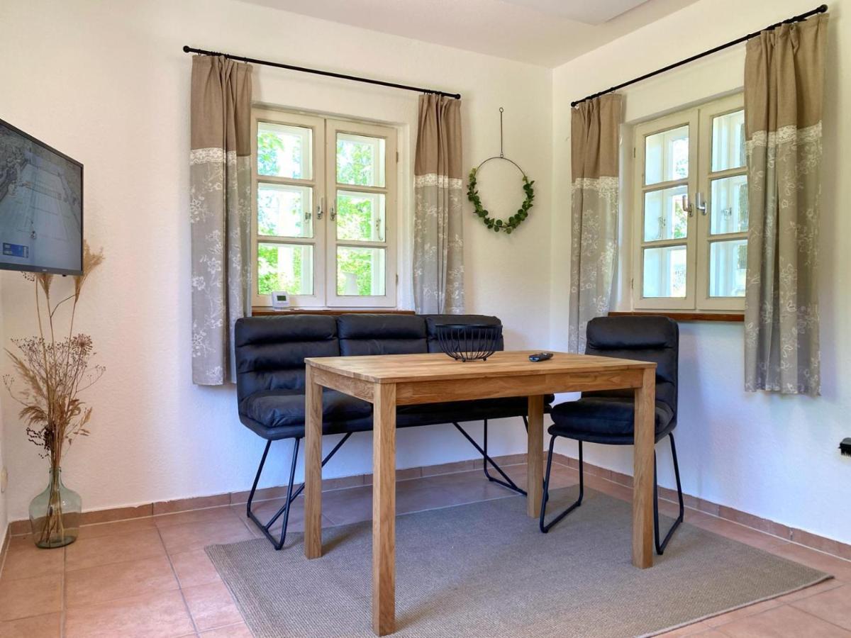 Hofgut Bisdamitz - Ferienhaus "Knoff" Esterno foto